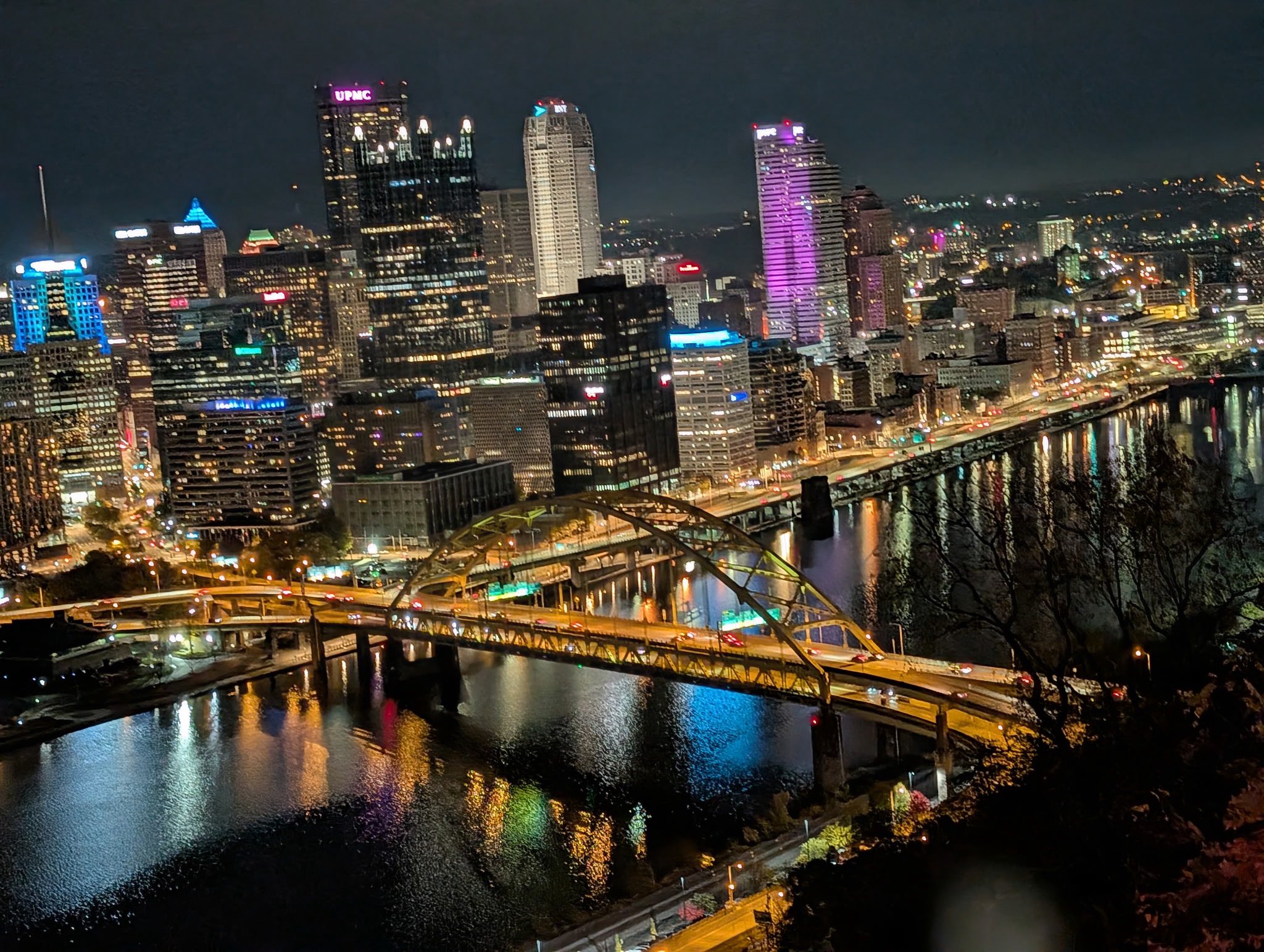 Some cities are just more stunning at night. Thanks for the beautiful views, Pittsburgh!